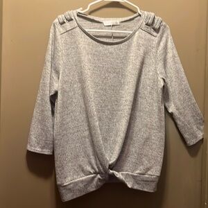 Women’s Gray Buckled Accent Shoulders Sweater Top Size L 89th + Madison